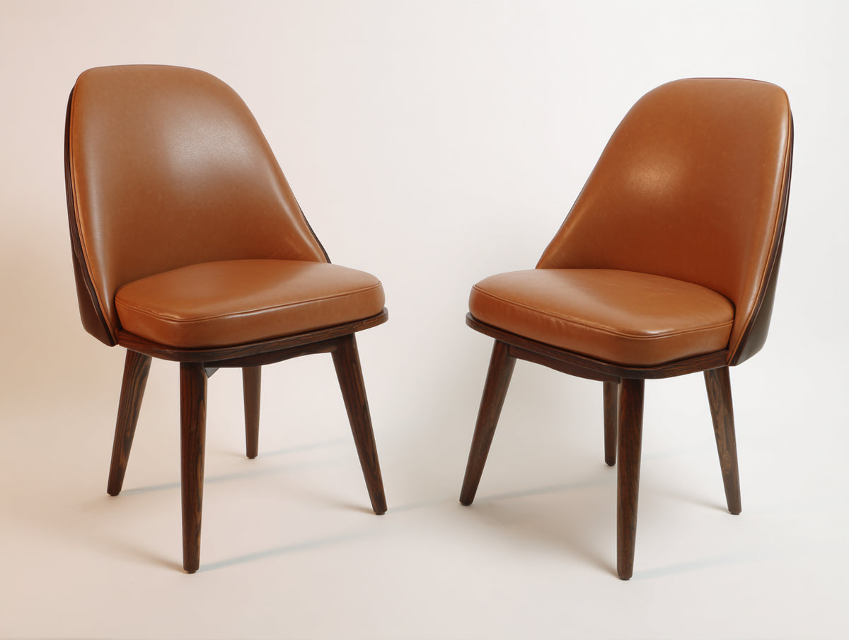 Sillas de comedor tapizadas 55 x 59 x 87 cm - marrón y madera oscura - diseño moderno con respaldo curvo acolchado